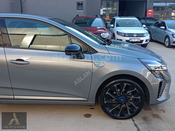 2024 MODEL 1.0TCE TECHNO ESPRİT ALPİNE 37.000 KM LANSMAN RENGİ