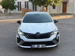 KAN OTO' DAN HATASIZ BOYASIZ TRAMERSİZ 2025 CLİO 18.000 BİN KM