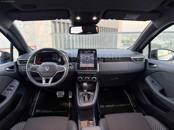 RENAULT CLİO 1.0 TCE ALPİNE BOYASIZ DEĞİŞENSİZ SERVİS BAKIMLI