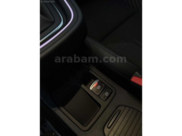 RENAULT CLİO 1.0 TCE ALPİNE BOYASIZ DEĞİŞENSİZ SERVİS BAKIMLI