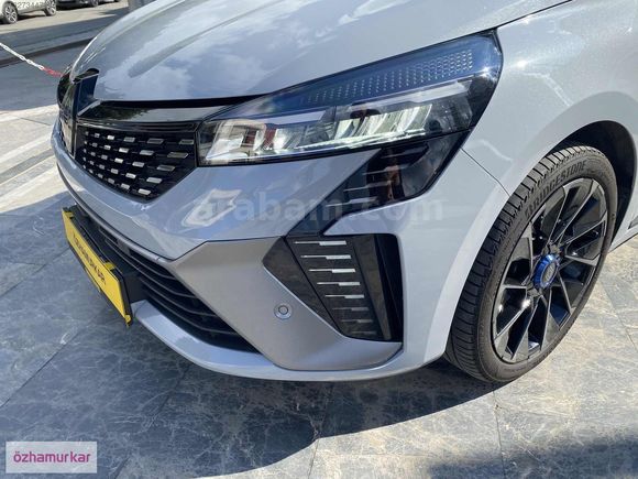 ÖZHAMURKAR-ORJNAL RENAULT CLİO 1.0 TECHNO ESPRİT ALPİNE % 20 KDV