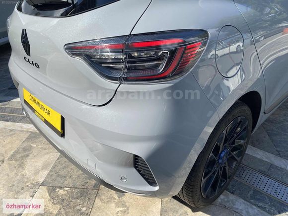 ÖZHAMURKAR-ORJNAL RENAULT CLİO 1.0 TECHNO ESPRİT ALPİNE % 20 KDV