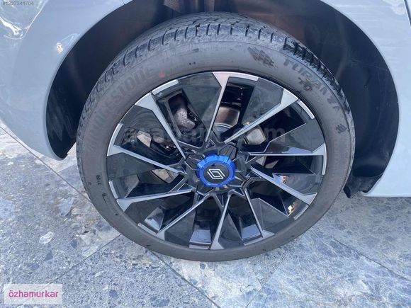 ÖZHAMURKAR-ORJNAL RENAULT CLİO 1.0 TECHNO ESPRİT ALPİNE % 20 KDV