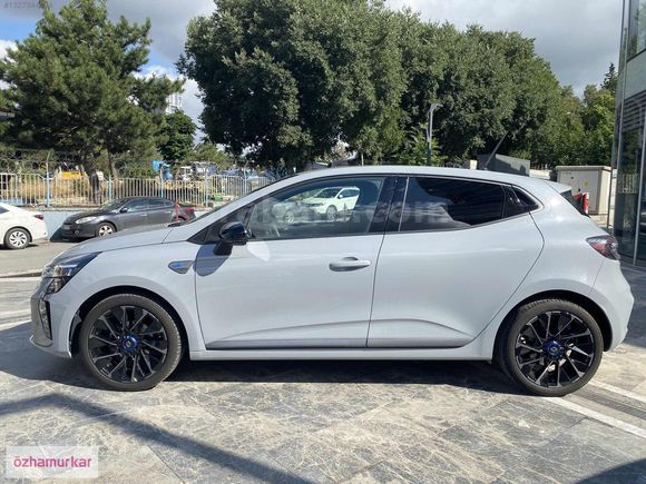 ÖZHAMURKAR-ORJNAL RENAULT CLİO 1.0 TECHNO ESPRİT ALPİNE % 20 KDV