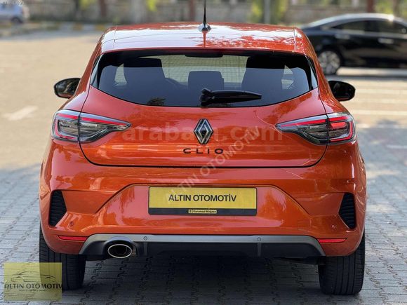 2024 CLİO 34 BİNDE HATASIZ TECHNO ESPRIT ALPİNE