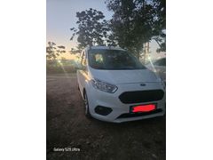 Sahibinden Ford Tourneo Courier 1.5 TDCi Titanium 2020 Model