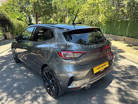 2024 CLİO TECHNO ESPRİT ALPİNE 1.0 Tce 22.500 Km SERVİS BAKIMLI
