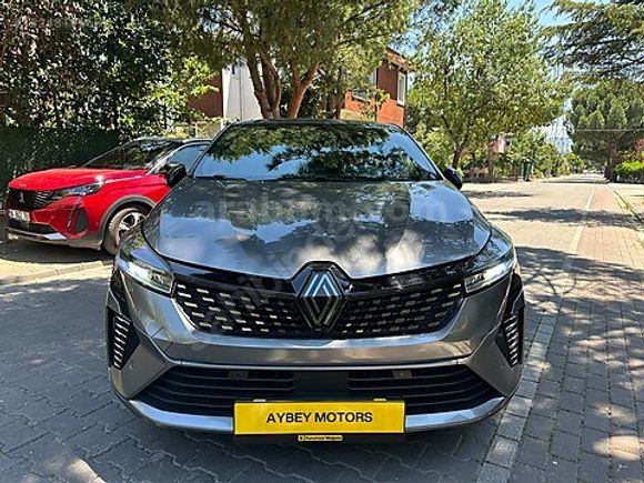 2024 CLİO TECHNO ESPRİT ALPİNE 1.0 Tce 22.500 Km SERVİS BAKIMLI