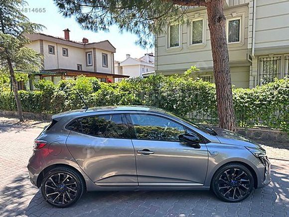 2024 CLİO TECHNO ESPRİT ALPİNE 1.0 Tce 22.500 Km SERVİS BAKIMLI
