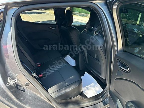 2024 CLİO TECHNO ESPRİT ALPİNE 1.0 Tce 22.500 Km SERVİS BAKIMLI