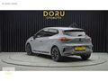 DORU'DAN HATASIZ 2025 CLİO 1.0 TCE TECHNO ESPRİT ALPİNE