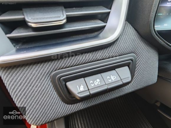 ERENER 2024 RENAULT CLİO 1.0TCE TECHNO ESPRİT ALPİNE 11.000 KM