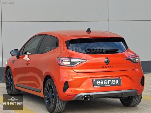 ERENER 2024 RENAULT CLİO 1.0TCE TECHNO ESPRİT ALPİNE 11.000 KM