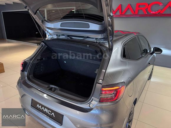 MARCA 2025 RENAULT CLİO TECHNO ESPRİT ALPHINE/24.475KM/HATASIZ