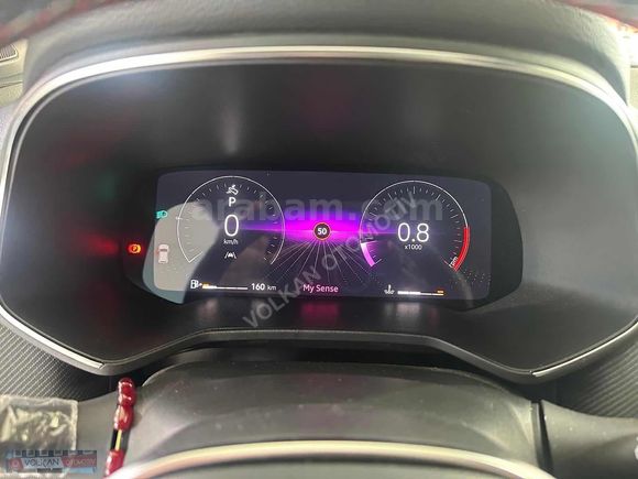 VOLKAN OTOMOTİVDEN 2025 MODEL .20000 KM.1.0TCE CLİO ALPİNE