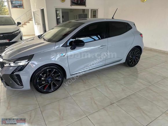 VOLKAN OTOMOTİVDEN 2025 MODEL .20000 KM.1.0TCE CLİO ALPİNE