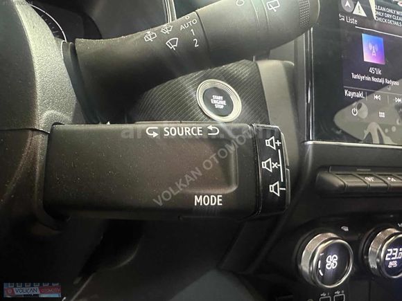 VOLKAN OTOMOTİVDEN 2025 MODEL .20000 KM.1.0TCE CLİO ALPİNE