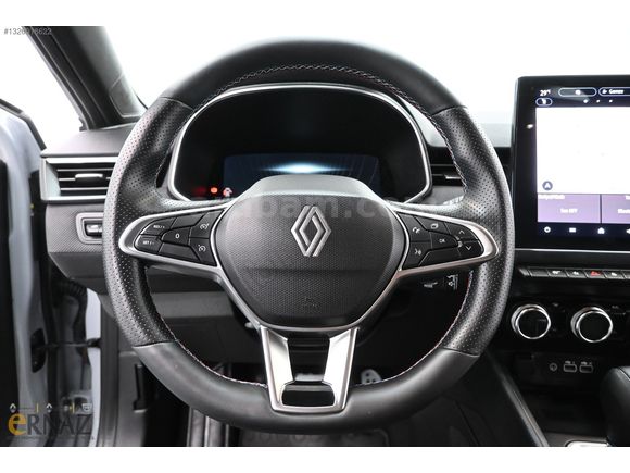1 YIL GARANTİLİ CLİO 1.0 TECHNO ESPRİT ALPİNE 0.99 ORANLA KREDİ