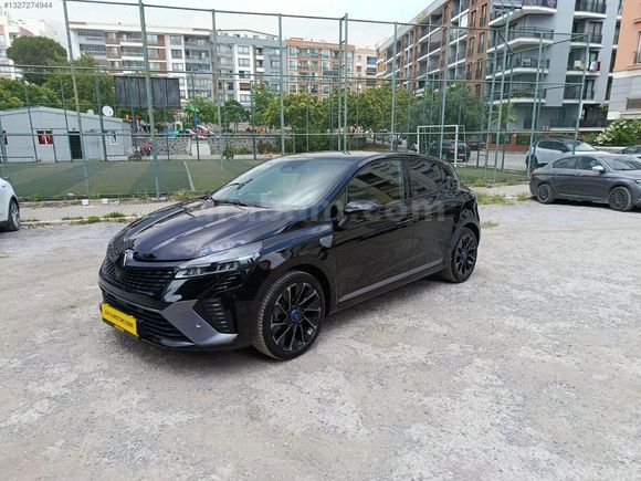 2025 MODEL CLİO ALPİNE 21 BİNDE HATASIZ BOYASIZ YILDIZ SİYAH