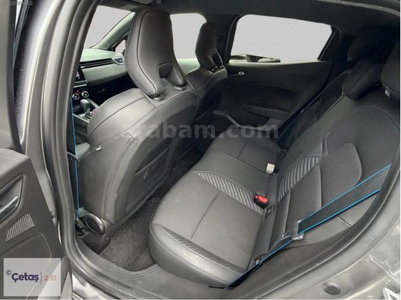 ÇETAŞ RENAULT MAHMUTBEYDEN 2025 1.0 TCE ALPİNE CLİO HATASIZ GRİ