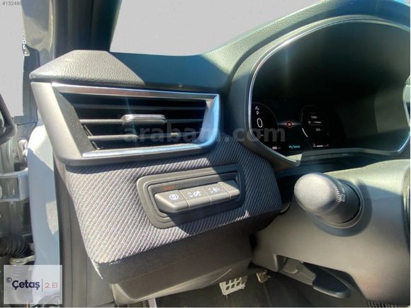 ÇETAŞ RENAULT MAHMUTBEYDEN 2025 1.0 TCE ALPİNE CLİO HATASIZ GRİ
