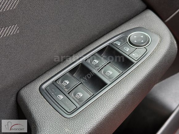 ''AYDINCAN AUTO'' RENAULT 1.0 TCE TECHNO ESPRİT ALPİNE GERİ GÖRŞ