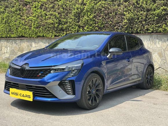 2025 CLİO TECHNO ESPRİT ALPİNE HATASIZ BOYASIZ KUSURSUZ 8.300KM