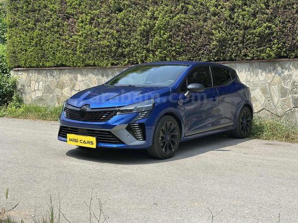 2025 CLİO TECHNO ESPRİT ALPİNE HATASIZ BOYASIZ KUSURSUZ 8.300KM