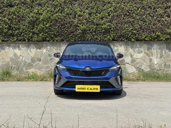 2025 CLİO TECHNO ESPRİT ALPİNE HATASIZ BOYASIZ KUSURSUZ 8.300KM