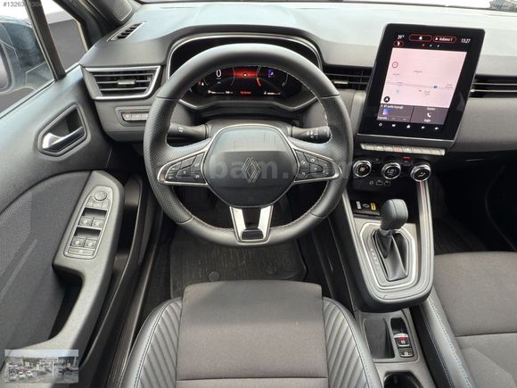 2025 MODEL CLIO ESPRIT ALPINE 17.000KM DE BOYASIZ, ORJİNAL