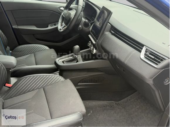 ÇETAŞ RENAULT MAHMUTBEYDEN 2025 1.0 TCE ALPİNE CLİO HATASIZ MAVİ