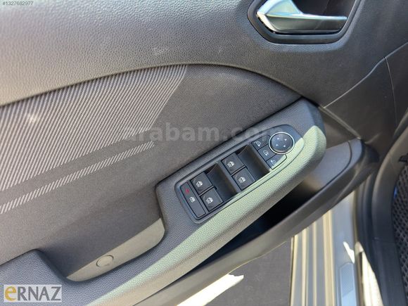 ERNAZ OTODAN 2025 Clio 1.0 TCE Techno Esprit Alpine X-Tronic