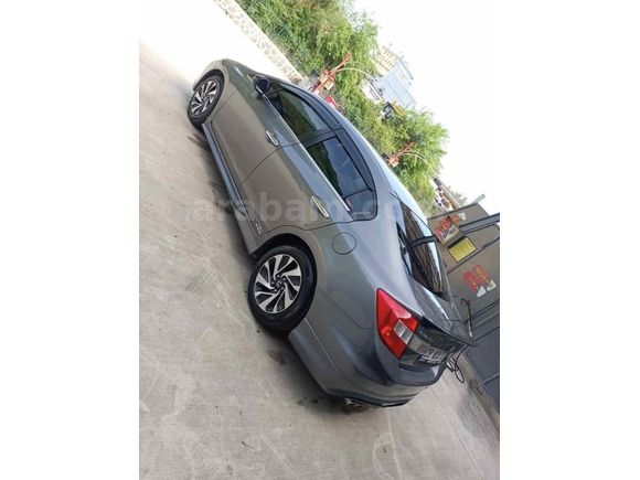Sahibinden Honda Civic 1.6i VTEC Eco Elegance 2012 Model 