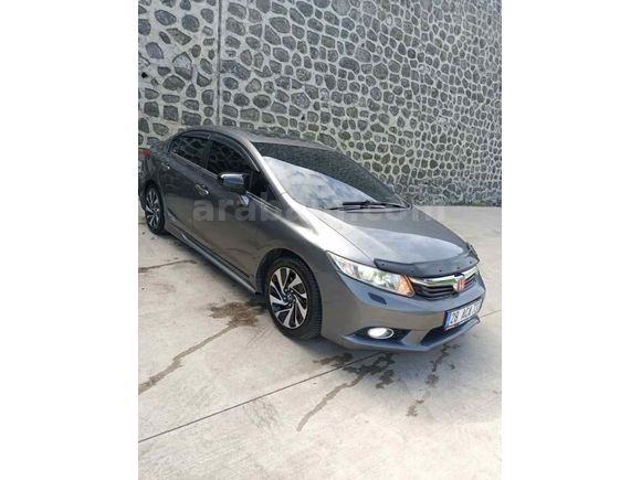 Sahibinden Honda Civic 1.6i VTEC Eco Elegance 2012 Model 