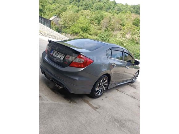 Sahibinden Honda Civic 1.6i VTEC Eco Elegance 2012 Model 