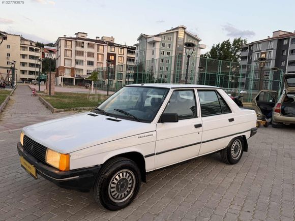 ? BU PARAYA BAŞKA YOK 1992 SAZ GİBİ BIRODWAY ?
