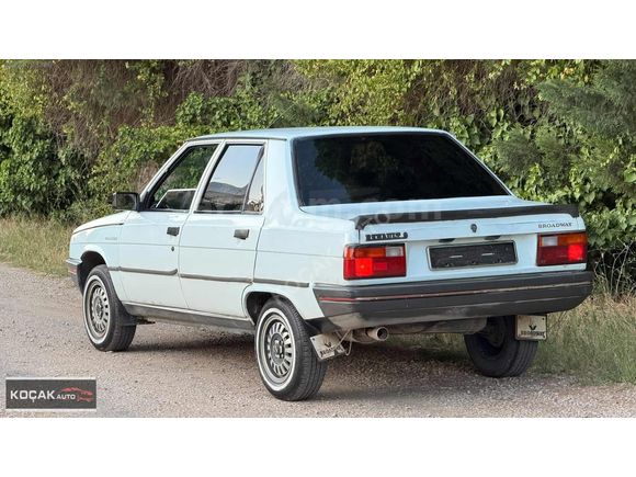 1992 MODEL DEĞİŞEN YOK 4 parça boyalı..