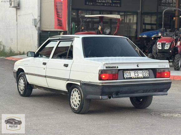 96 MDL HATASIZ DEĞİŞENSİZ BROADWAY MUTLU AUTO'DA