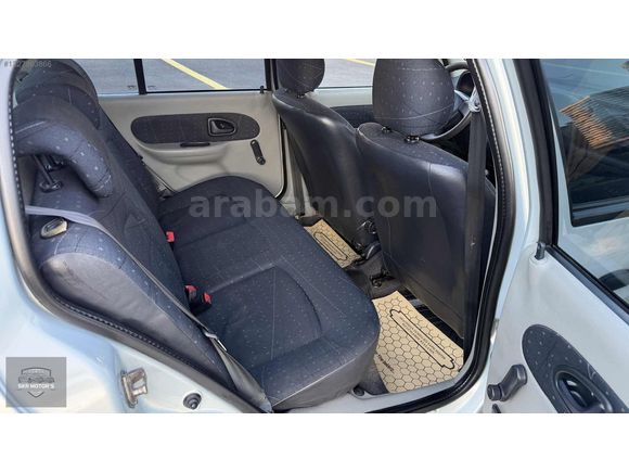 SKR MOTORS'DAN HATASIZ NOKTA BOYASIZ İLK PLAKA EXPRESSİON CLIO
