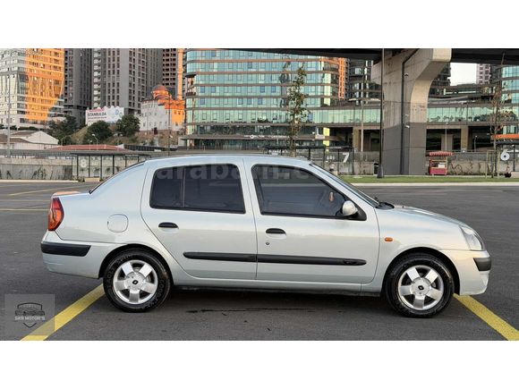 SKR MOTORS'DAN HATASIZ NOKTA BOYASIZ İLK PLAKA EXPRESSİON CLIO