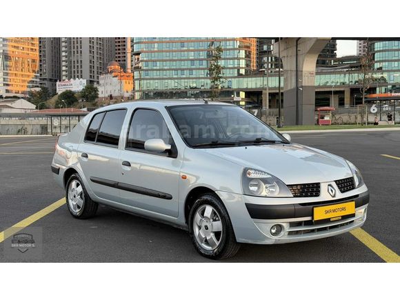SKR MOTORS'DAN HATASIZ NOKTA BOYASIZ İLK PLAKA EXPRESSİON CLIO