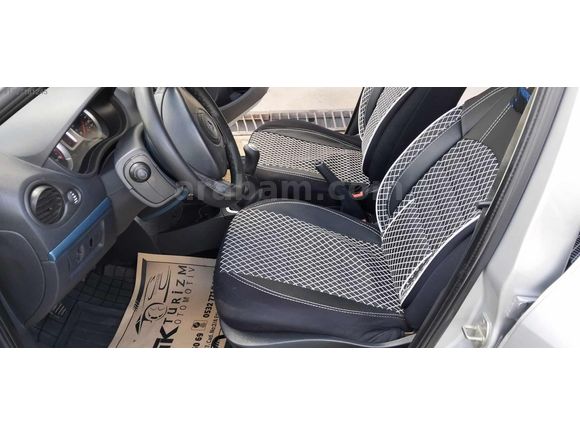 RENAULT CLIO 1,5 DCİ TEMİZ BAKIMLI