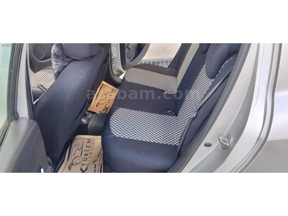 RENAULT CLIO 1,5 DCİ TEMİZ BAKIMLI