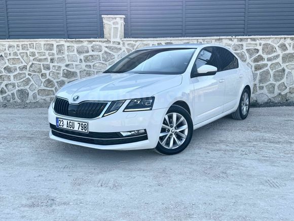 Sahibinden Skoda Octavia 1.6 TDI Style 2017 Model 