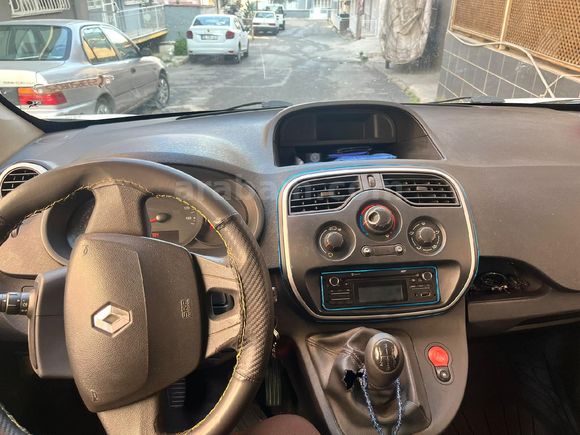Sahibinden Renault Kangoo Multix 1.5 dCi Touch 2016 Model