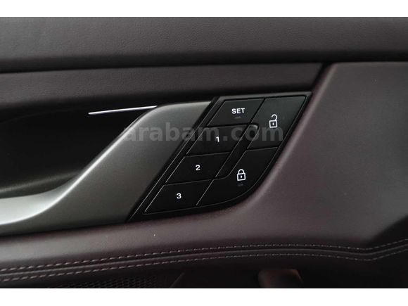 DB OTOMOTİVDEN PORSCHE TAYCAN 4 320 KV