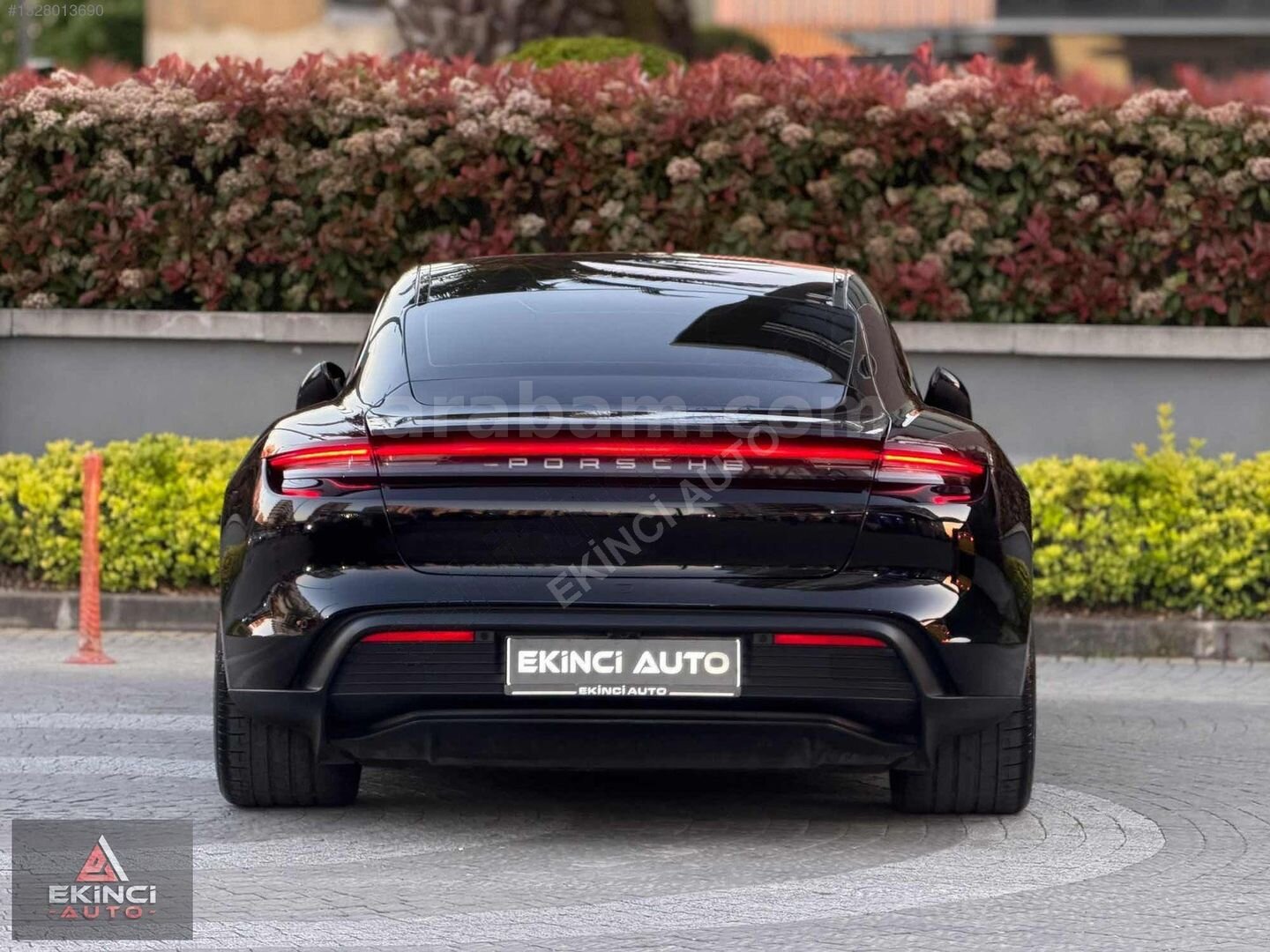 Galeriden Porsche Taycan Elektrik 2021 Model İstanbul 79.000 km Siyah 7
