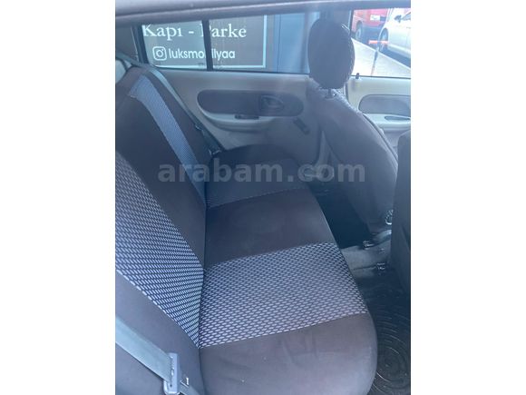 Sahibinden Renault Clio 1.4 Authentique 2005 Model