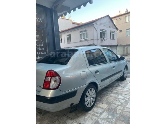 Sahibinden Renault Clio 1.4 Authentique 2005 Model
