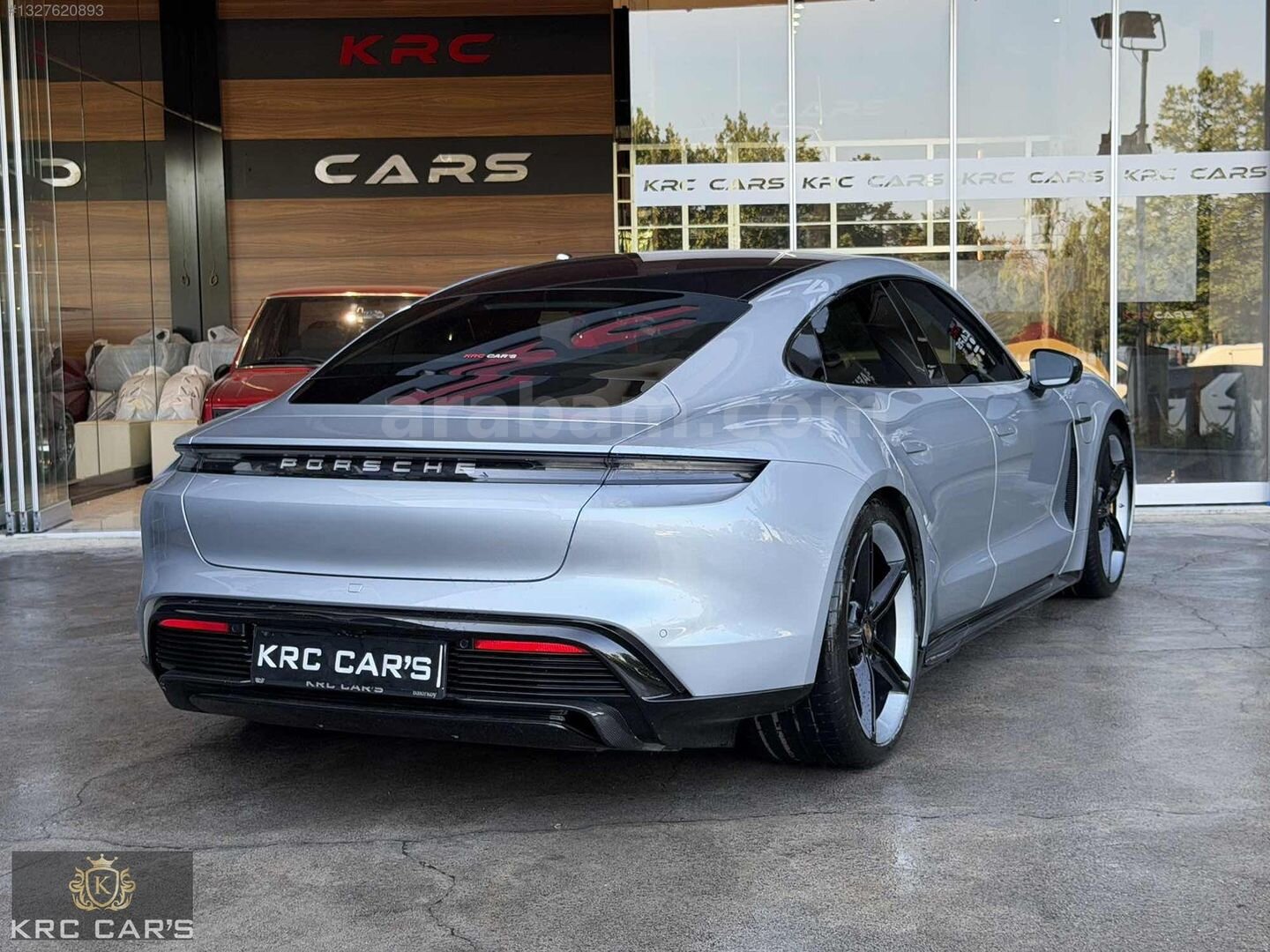 Galeriden Porsche Taycan Elektrik Turbo S 2021 Model İstanbul 60.000 km Gri 7